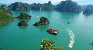 Khám phá Vân Đồn: Top 5 điểm du lịch không thể bỏ qua